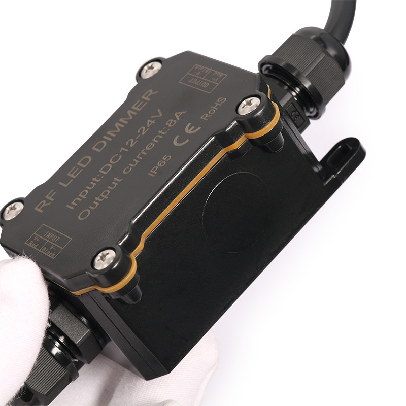 DC12-24V Universal LED Wireless Outdoor Waterproof Controller with 11Keys RF Remote For Single Color LED Strips Lights or Modules DC12-24V Universal LED Wireless Outdoor Waterproof Controller with 11Keys RF Remote For Single Color LED Strips Lights or Modules